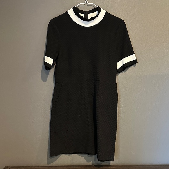 French Connection Monochrome Knit Dress - Picture 1 of 4